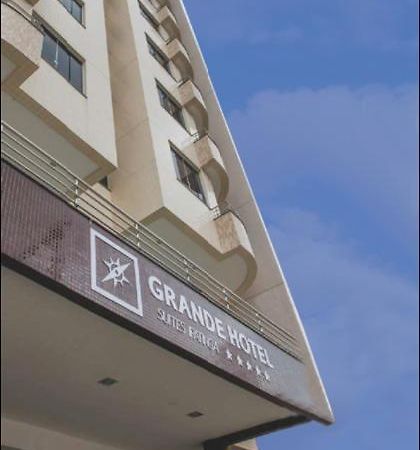 Grande Hotel อิปาทินกา ภายนอก รูปภาพ